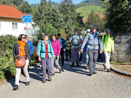 Beginn der Wanderung Führung Bruno Schröer