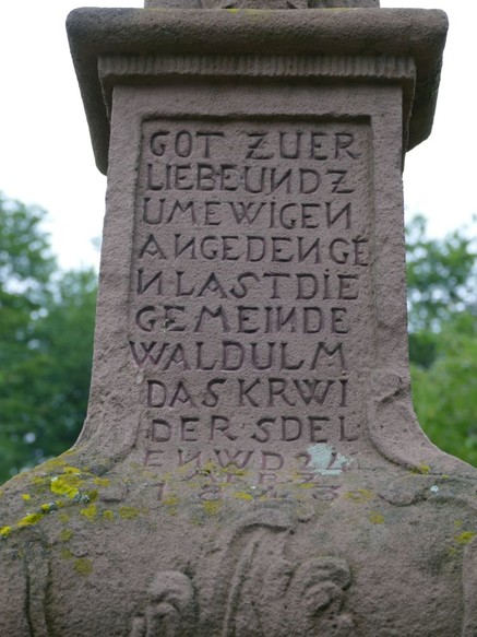 Inschrift 2 Ringelbacher Kreuz an der Weinstraße